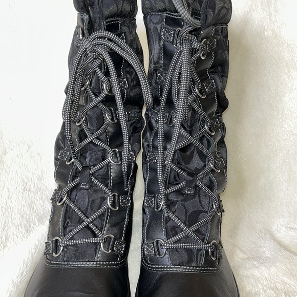 COACH SHAINE SIGNATURE WOMENS BOOTS WINTER RAIN SNOW BLACK LACE UP FLEECE LINED - Picture 5 of 10